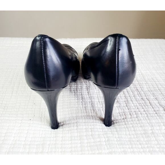 Tahari Laurie Cap Toe Platform Pumps Black Size 7.5 - Picture 5 of 7